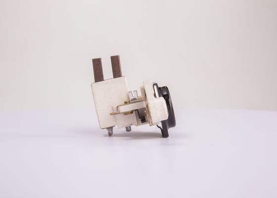 BOSCH Generatorregler (1 197 311 028) BOSCH Generatorregler (1 197 311 028)