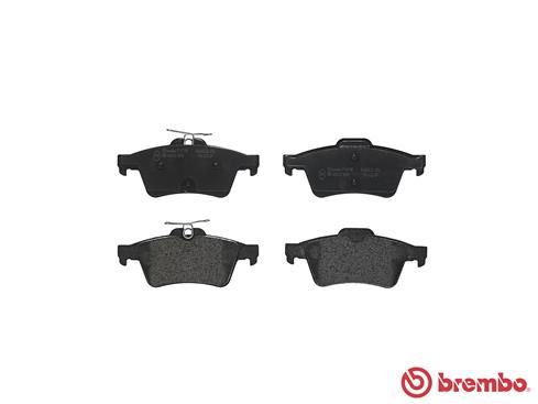 BREMBO Bremsbelagsatz, Scheibenbremse (P 61 110)