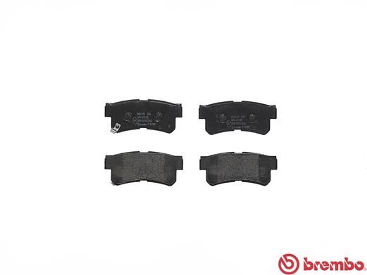 BREMBO Bremsbelagsatz, Scheibenbremse (P 15 009)