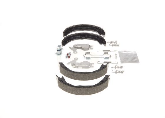 BOSCH Bremsbackensatz, Feststellbremse (0 204 113 816)