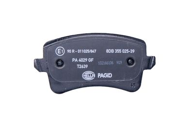 HELLA Bremsbelagsatz, Scheibenbremse (8DB 355 025-391)