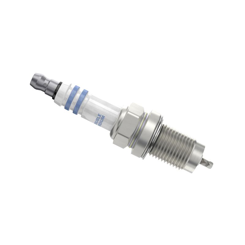 BOSCH Zündkerze (0 242 240 675) BOSCH Zündkerze (0 242 240 675)