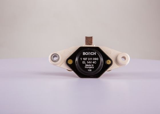 BOSCH Generatorregler (1 197 311 090) BOSCH Generatorregler (1 197 311 090)