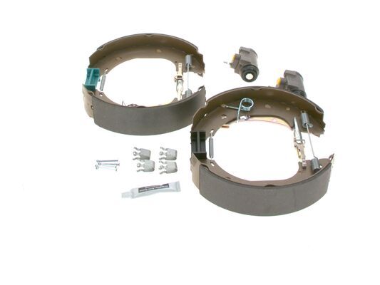BOSCH Bremsbackensatz (0 204 114 646) Thumbnail