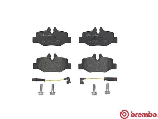BREMBO Bremsbelagsatz, Scheibenbremse (P 50 051)