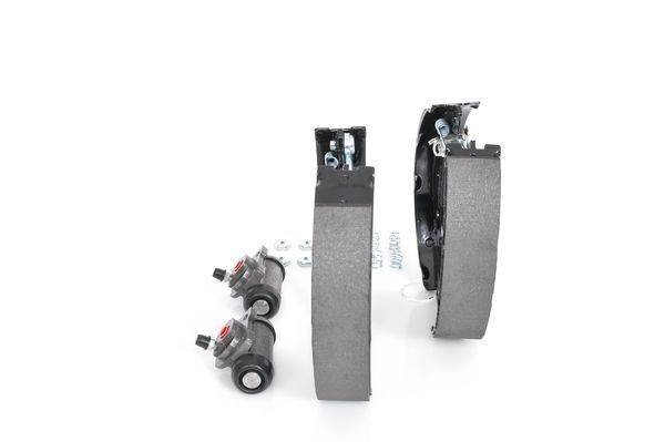 BOSCH Bremsbackensatz (0 204 114 153)