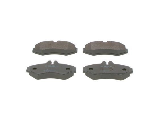 BOSCH Bremsbelagsatz, Scheibenbremse (0 986 494 451)