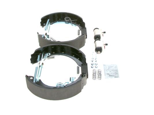 BOSCH Bremsbackensatz (0 204 114 667)