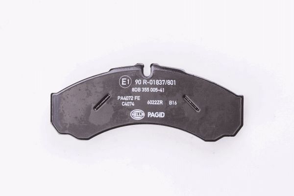 HELLA Bremsbelagsatz, Scheibenbremse (8DB 355 005-411) HELLA Bremsbelagsatz, Scheibenbremse (8DB 355 005-411)