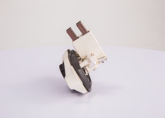 BOSCH Generatorregler (1 197 311 034)