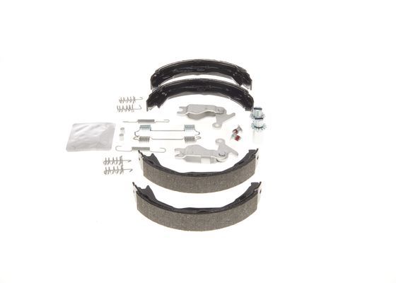 BOSCH Bremsbackensatz, Feststellbremse (0 204 113 816)