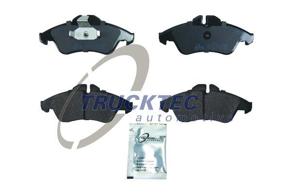 TRUCKTEC AUTOMOTIVE Bremsbelagsatz, Scheibenbremse (02.35.082)