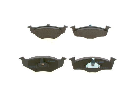 BOSCH Bremsbelagsatz, Scheibenbremse (0 986 424 449) BOSCH Bremsbelagsatz, Scheibenbremse (0 986 424 449)