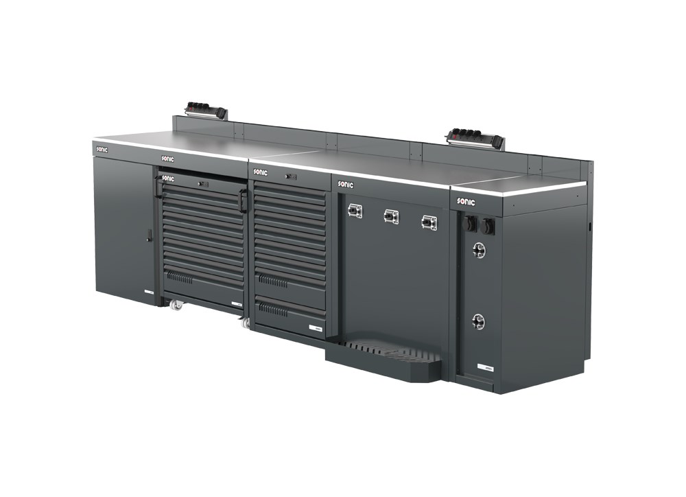 MSS+ Schrankwand halb hoch, Edelstahlarbeitsplatte MSS+ Schrankwand halb hoch, Edelstahlarbeitsplatte