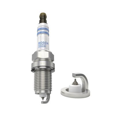 BOSCH Zündkerze (0 242 240 654)