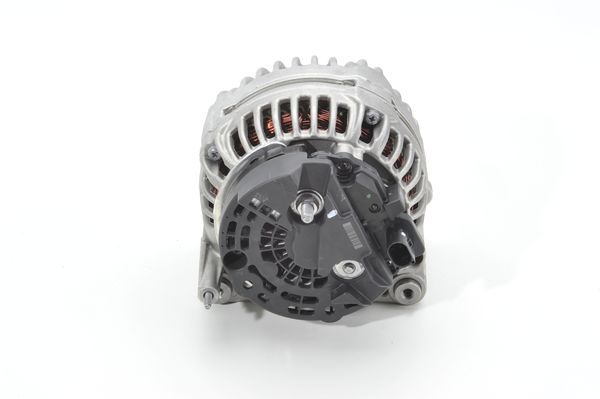 BOSCH Generator (0 124 615 026)