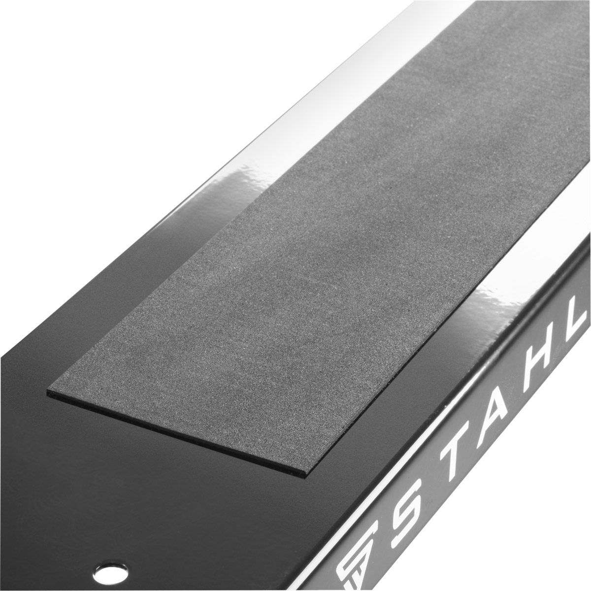 STAHLWERK Sägebock SB-910 ST pulverbeschichteter Metall-Arbeitsbock | Universal-Klappbock | Gerüstbock höhenverstellbar von 645 bis 910 mm mit 150 kg Tragkraft und rutschhemmender Oberfläche